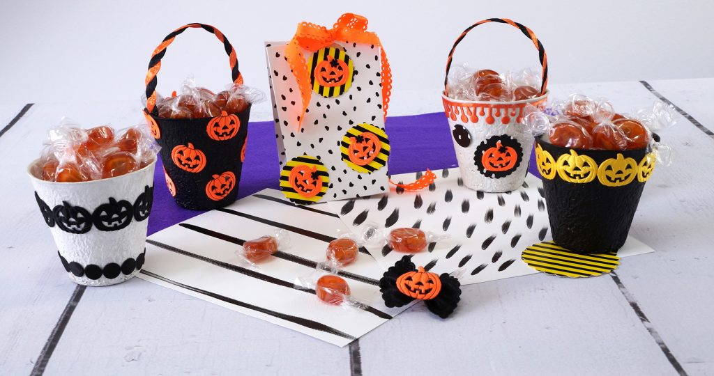 Aplikacje Halloween Korinex do dekoracji kubeczków, opakowań na słodycze i projektów DIY