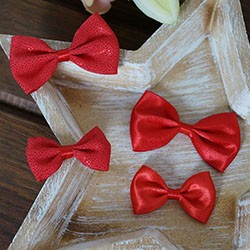 kokardki czerwone satynowe